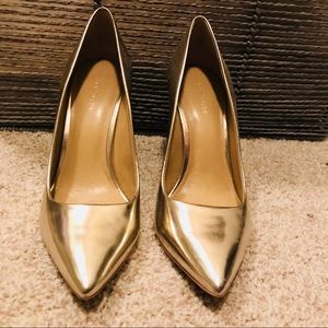 PRICE REDUCED! Ann Taylor METALLIC Heels!